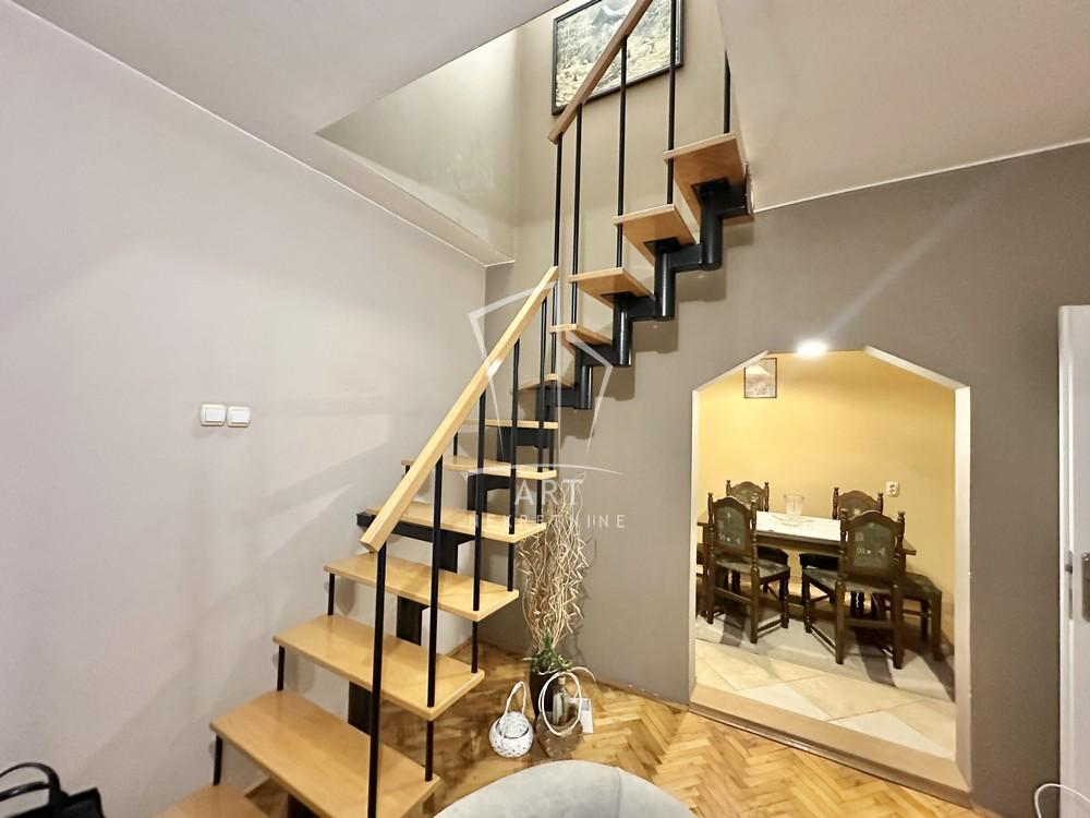 Stan na prodaju u Beogradu, Karaburma, troiposoban, 73m2, cena 175000 evra