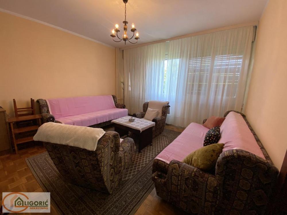 Stan na prodaju u Beogradu, Zeleno brdo, dvosoban, 60m2, cena 139000 evra