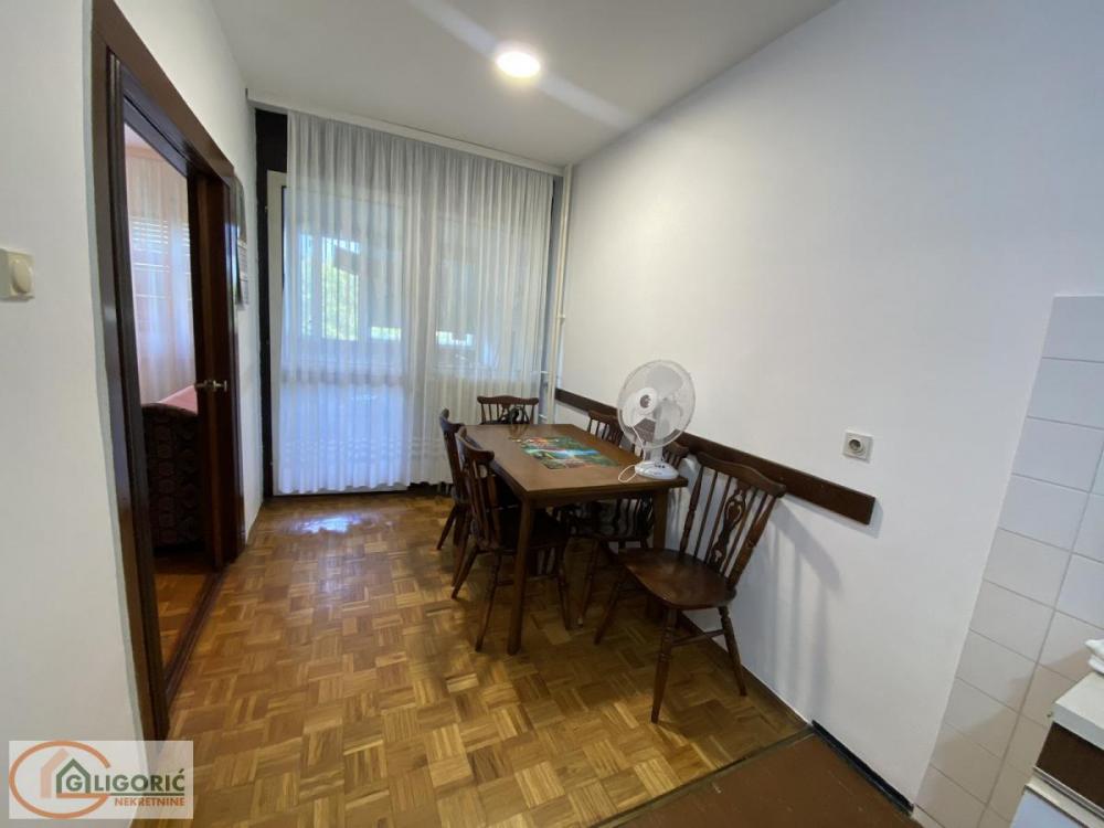 Stan na prodaju u Beogradu, Zeleno brdo, dvosoban, 60m2, cena 139000 evra
