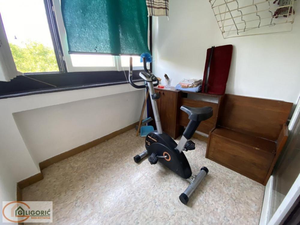 Stan na prodaju u Beogradu, Zeleno brdo, dvosoban, 60m2, cena 139000 evra