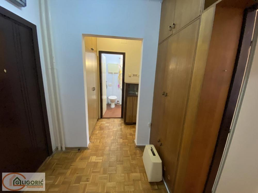 Stan na prodaju u Beogradu, Zeleno brdo, dvosoban, 60m2, cena 139000 evra