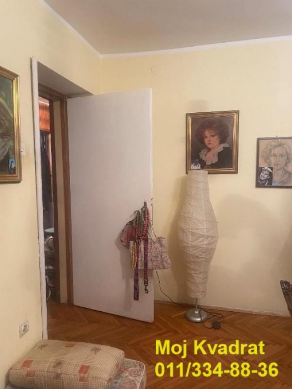 Stan na prodaju u Beogradu, Crveni Krst, dvosoban, 50m2, cena 180000 evra