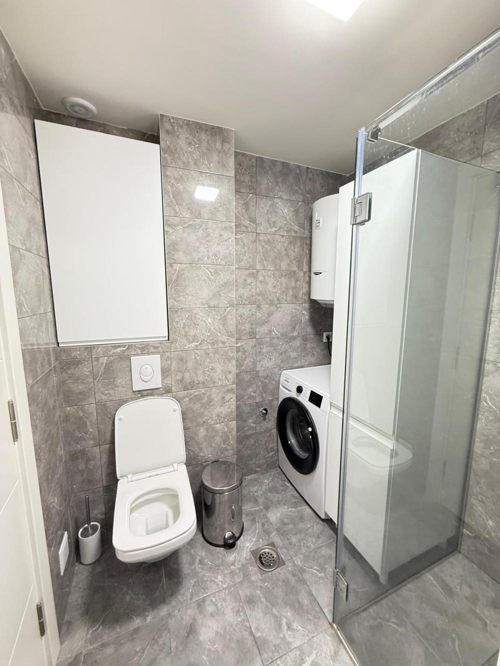 Stan na prodaju u Beogradu, Voždovac, dvosoban, 86m2, cena 179000 evra