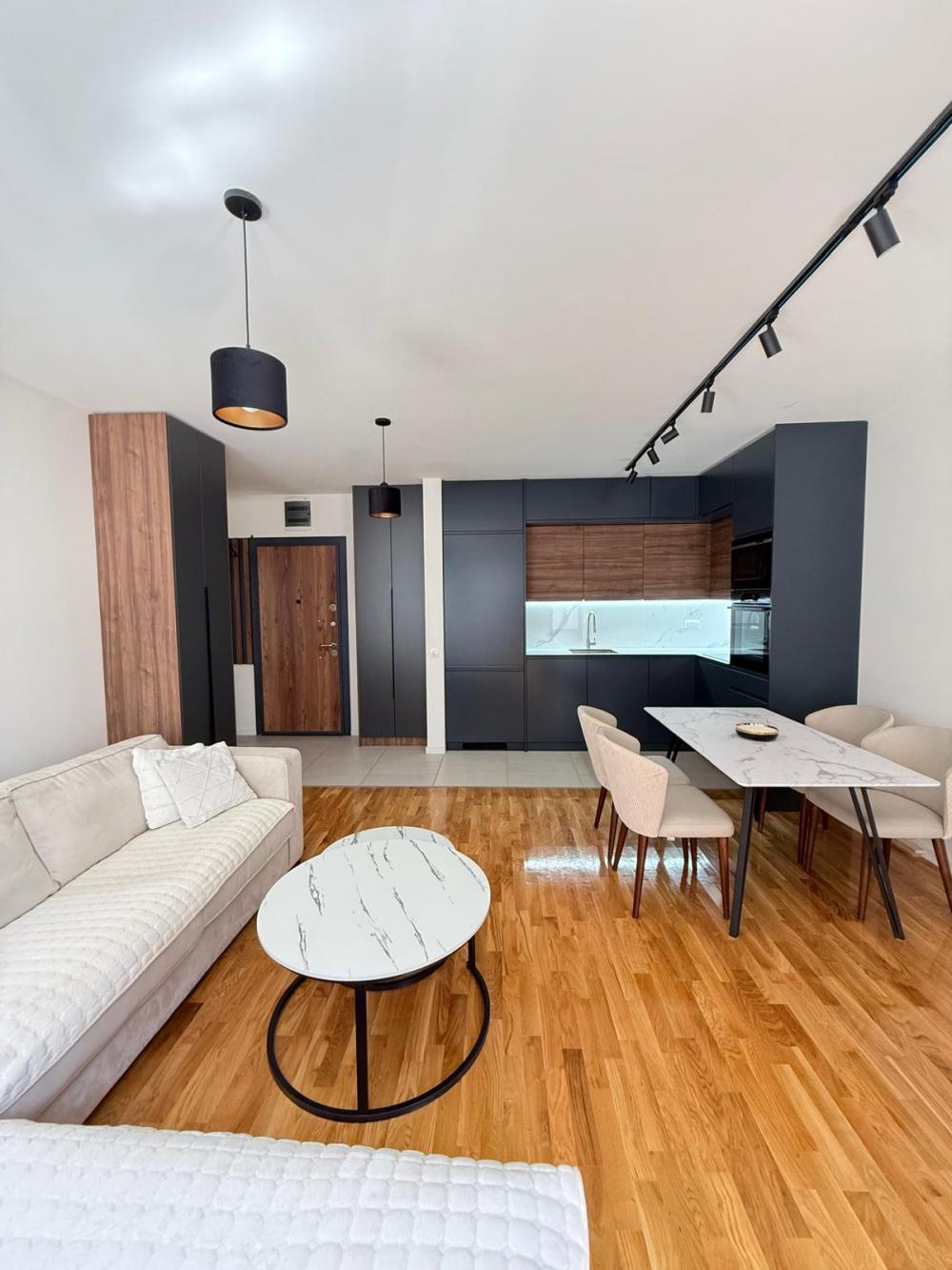 Stan na prodaju u Beogradu, Voždovac, dvosoban, 86m2, cena 179000 evra