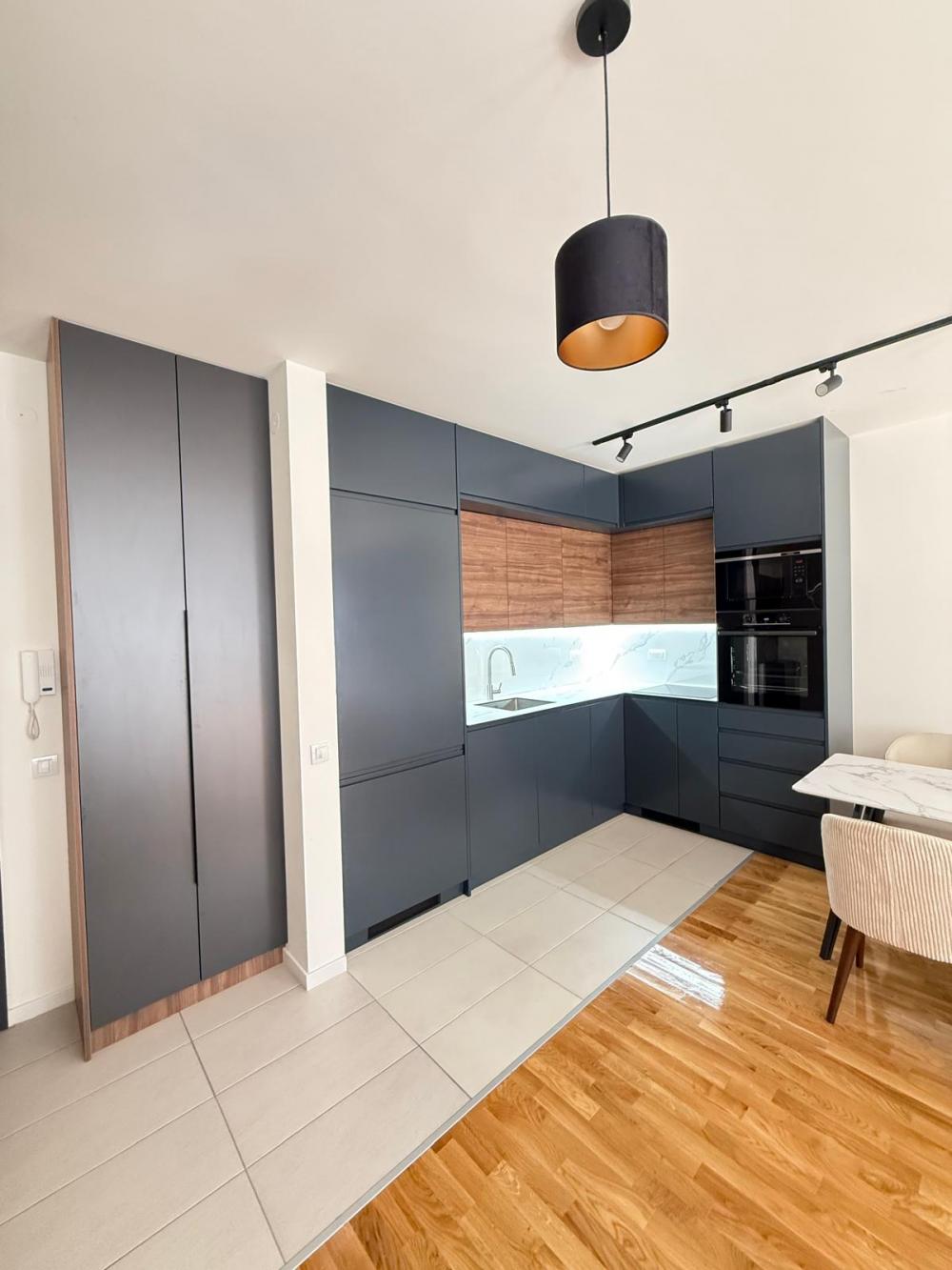 Stan na prodaju u Beogradu, Voždovac, dvosoban, 86m2, cena 179000 evra