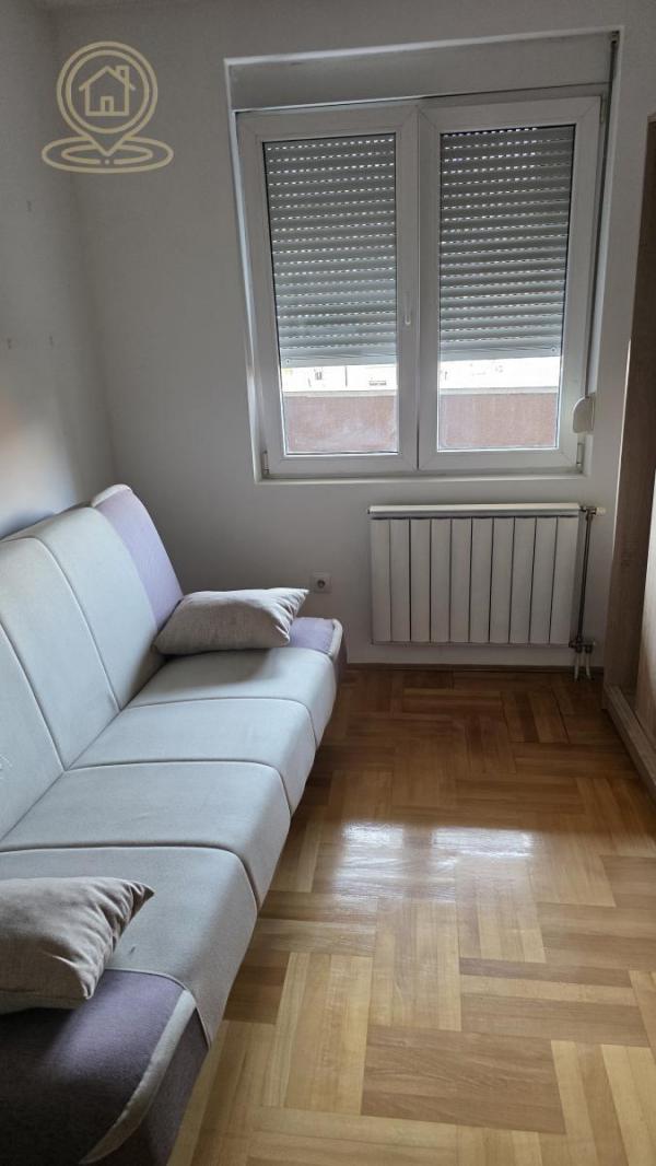 Stan na prodaju u Beogradu, Pašino brdo, jednoiposoban, 48m2, cena 165000 evra