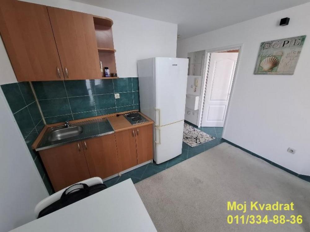 Stan na prodaju u Beogradu, Rakovica, jednoiposoban, 27m2, cena 74900 evra