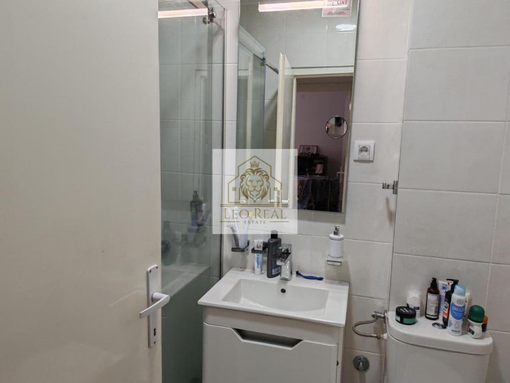 Stan na prodaju u Beogradu, Novi Beograd blok 71, trosoban, 76m2, cena 240000 evra