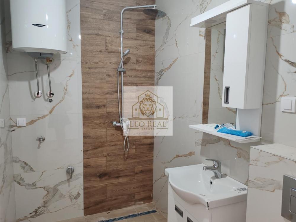 Stan na prodaju u Beogradu, Surčin, trosoban, 62m2, cena 124980 evra