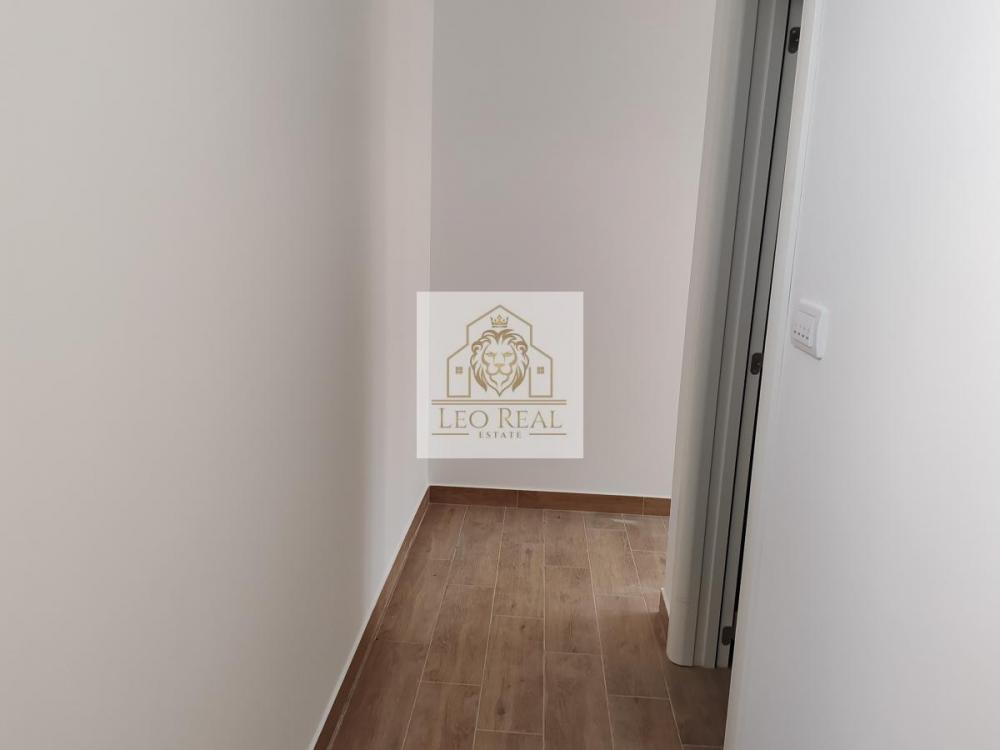 Stan na prodaju u Beogradu, Surčin, trosoban, 62m2, cena 124980 evra