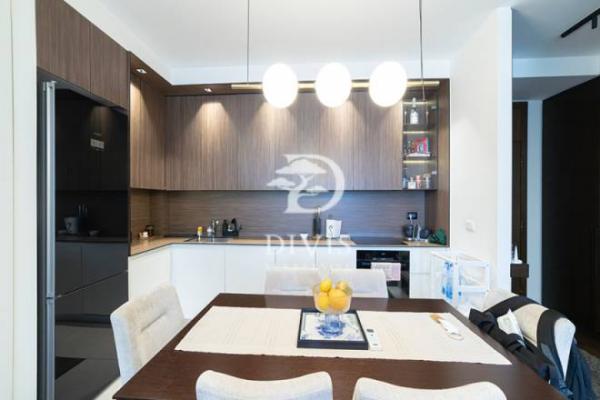 Stan na prodaju u Beogradu, Savski venac,Beograd na vodi, 90m2, cena 495000 evra