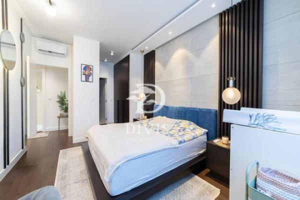 Stan na prodaju u Beogradu, Savski venac,Beograd na vodi, 90m2, cena 495000 evra