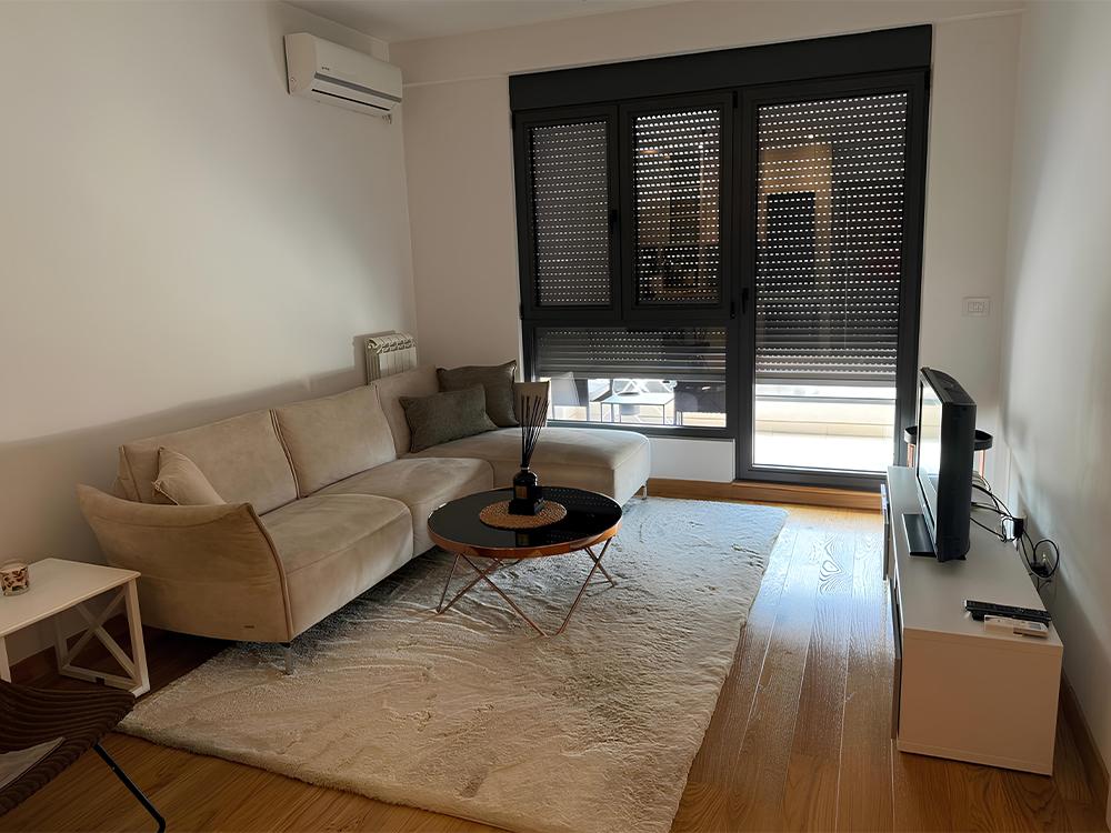 Stan na prodaju u Beogradu, Voždovac,Vojvode Stepe, 48m2, cena 215000 evra