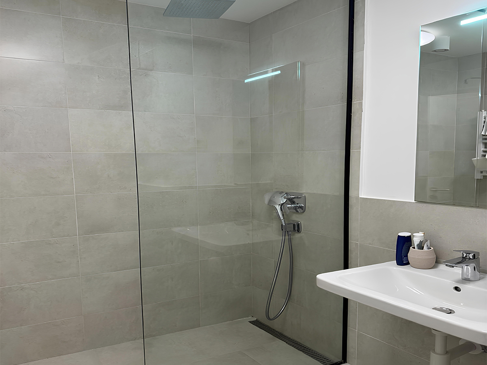 Stan na prodaju u Beogradu, Voždovac,Vojvode Stepe, 48m2, cena 215000 evra