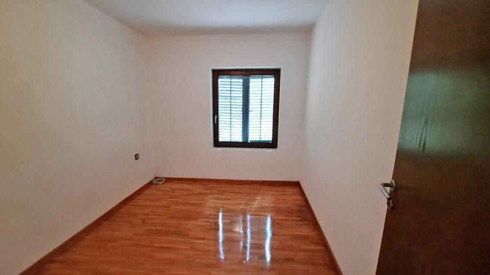 Stan na prodaju u Beogradu, Zvezdara, trosoban, 65m2, cena 195000 evra