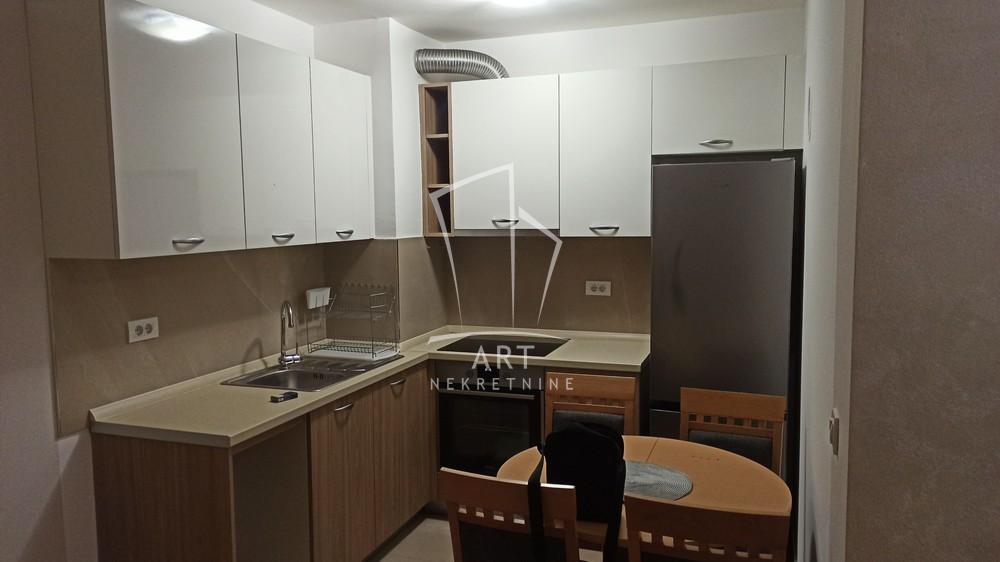 Stan na prodaju u Beogradu, Višnjička banja, dvosoban, 44m2, cena 140000 evra