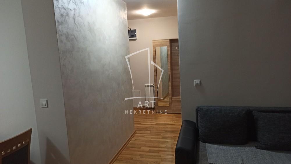 Stan na prodaju u Beogradu, Višnjička banja, dvosoban, 44m2, cena 140000 evra