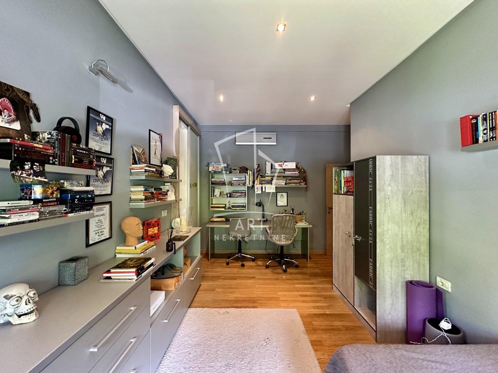 Stan na prodaju u Beogradu, Dedinje, cetvorosoban, 128m2, cena 425000 evra