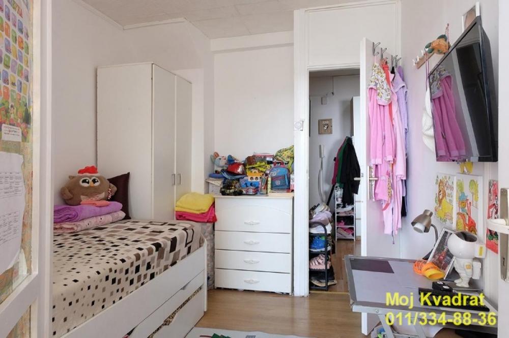 Stan na prodaju u Beogradu, Banjica, jednoiposoban, 45m2, cena 143000 evra