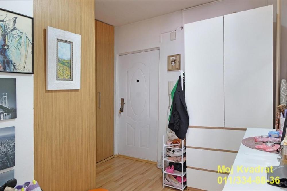 Stan na prodaju u Beogradu, Banjica, jednoiposoban, 45m2, cena 143000 evra