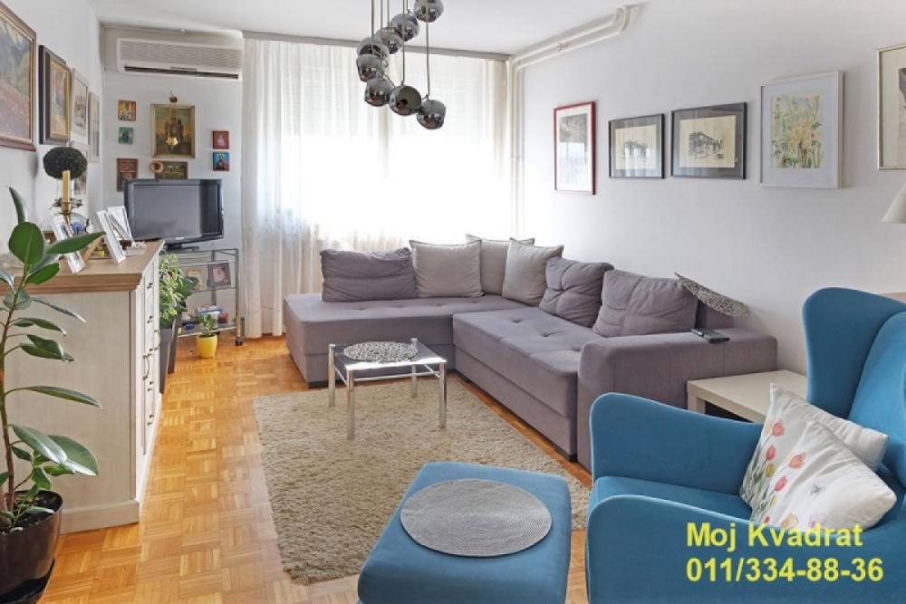 Stan na prodaju u Beogradu, Banjica, jednoiposoban, 45m2, cena 143000 evra