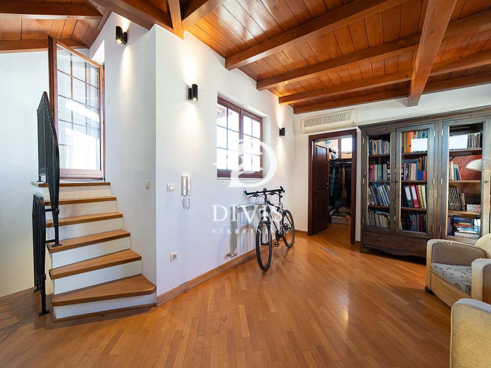 Stan na prodaju u Beogradu, Stari grad,Dorćol, 192m2, cena 700000 evra