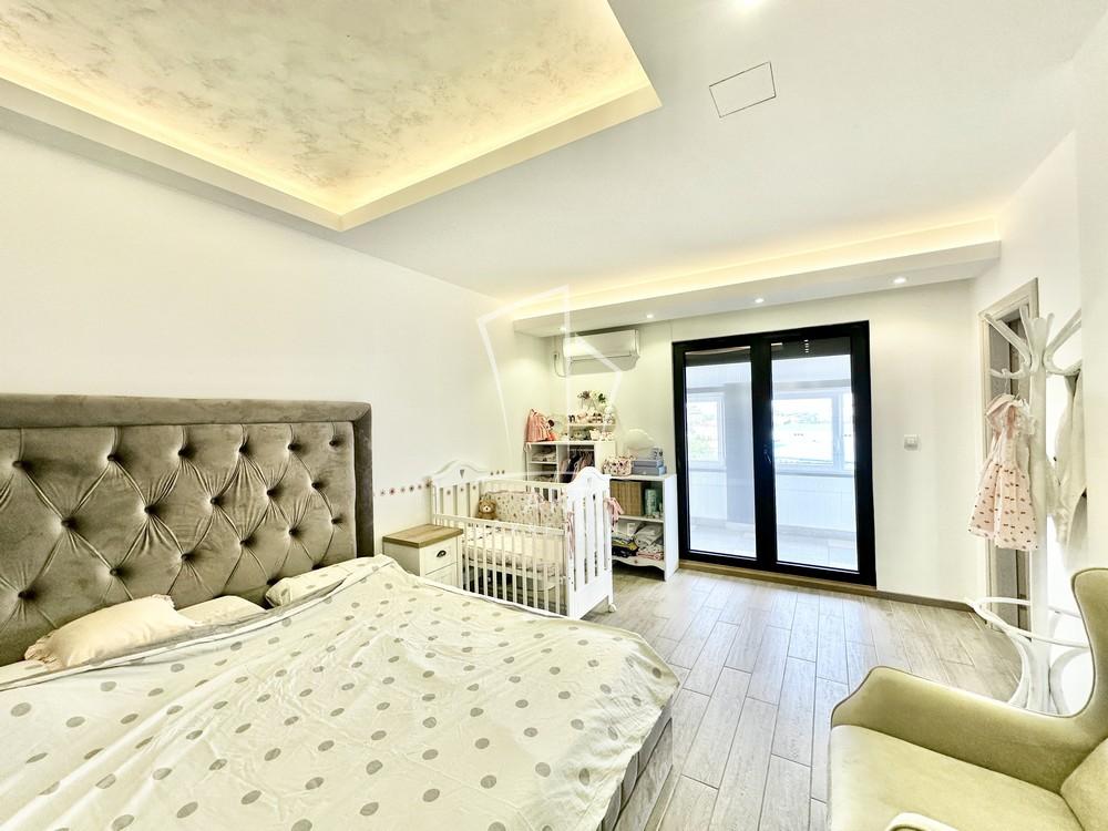 Stan na prodaju u Beogradu, Novi Grad, cetvorosoban, 165m2, cena 290000 evra