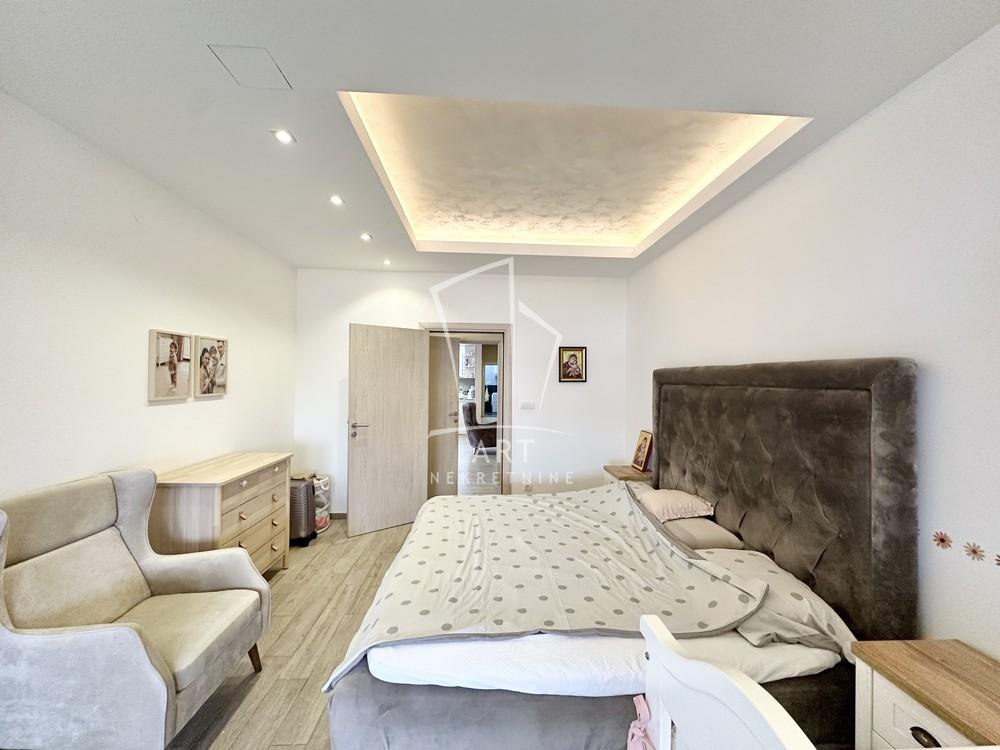 Stan na prodaju u Beogradu, Novi Grad, cetvorosoban, 165m2, cena 290000 evra