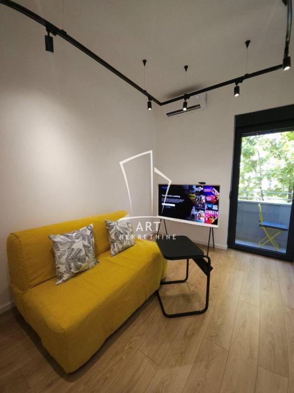 Stan na prodaju u Beogradu, Stari grad, jednosoban, 27m2, cena 220000 evra