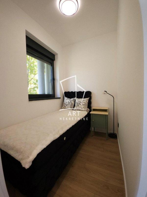 Stan na prodaju u Beogradu, Stari grad, jednosoban, 27m2, cena 220000 evra
