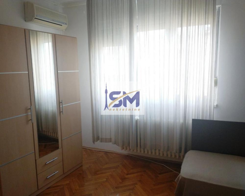 Stan na prodaju u Beogradu, Karaburma, jednosoban, 23m2, cena 79990 evra