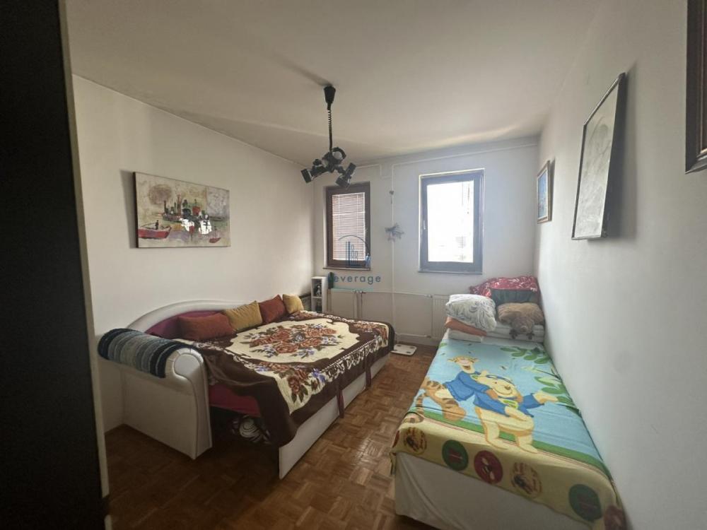 Stan na prodaju u Beogradu, Bežanijska kosa, cetvorosoban, 122m2, cena 289000 evra