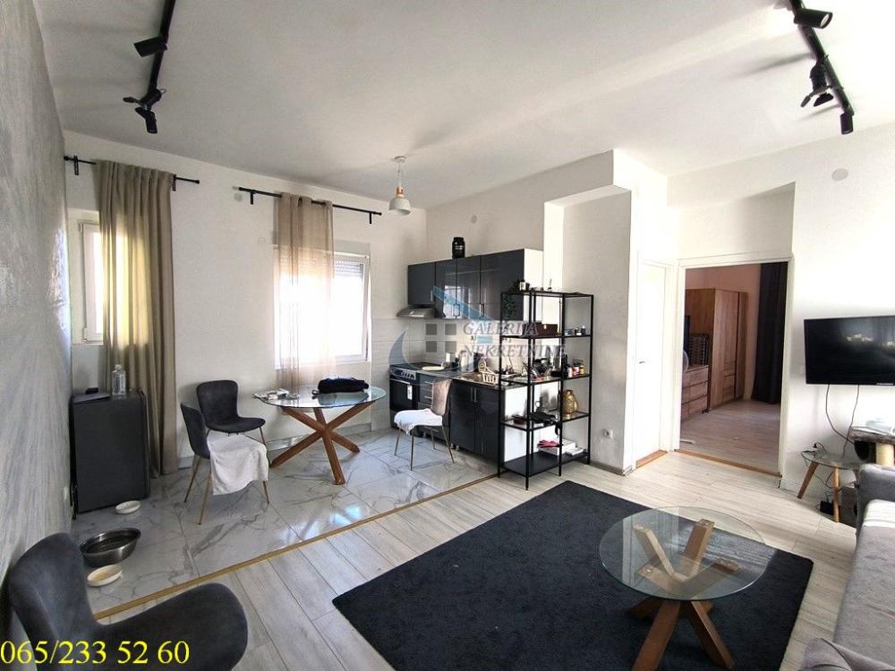 Stan na prodaju u Beogradu, Stari grad, dvosoban, 44m2, cena 330000 evra