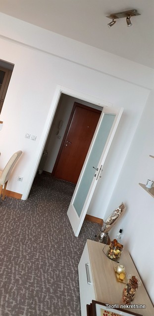 Stan na prodaju u Beogradu, Zvezdara, dvosoban, 50m2, cena 210000 evra