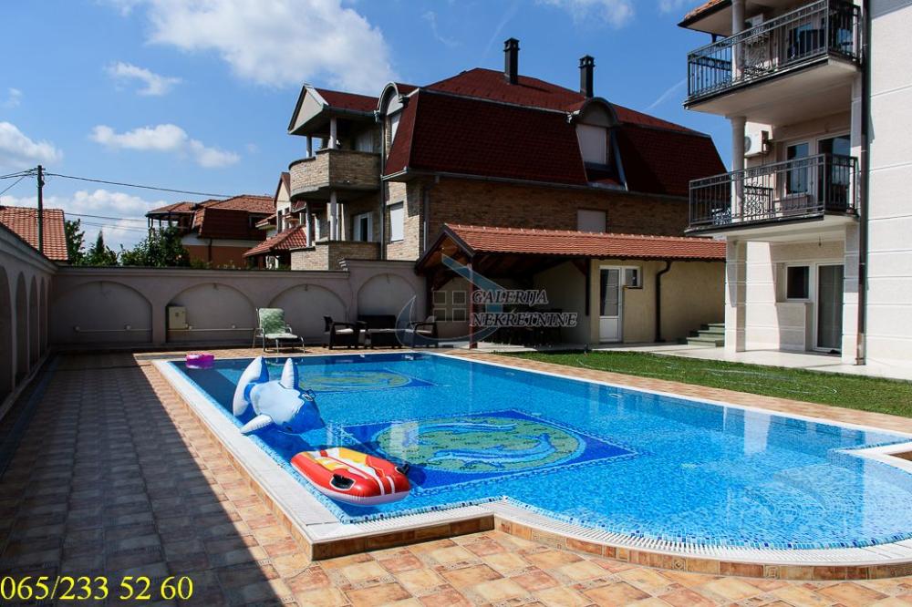 Stan na prodaju u Beogradu, Voždovac, cetvorosoban, 115m2, cena 301600 evra