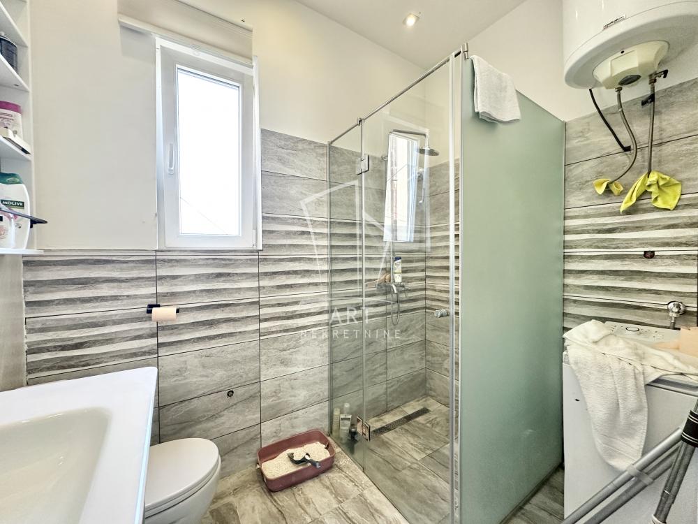 Stan na prodaju u Beogradu, Stari grad, dvosoban, 44m2, cena 330000 evra