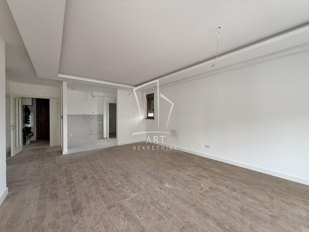 Stan na prodaju u Beogradu, Zemun, cetvorosoban, 118m2, cena 383500 evra