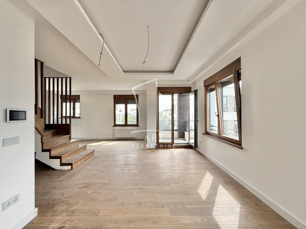 Stan na prodaju u Beogradu, Zemun, 101m2, cena 402000 evra