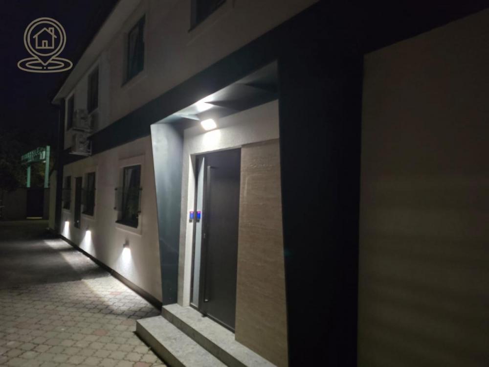 Stan na prodaju u Beogradu, Dušanovac, jednoiposoban, 37m2, cena 128000 evra