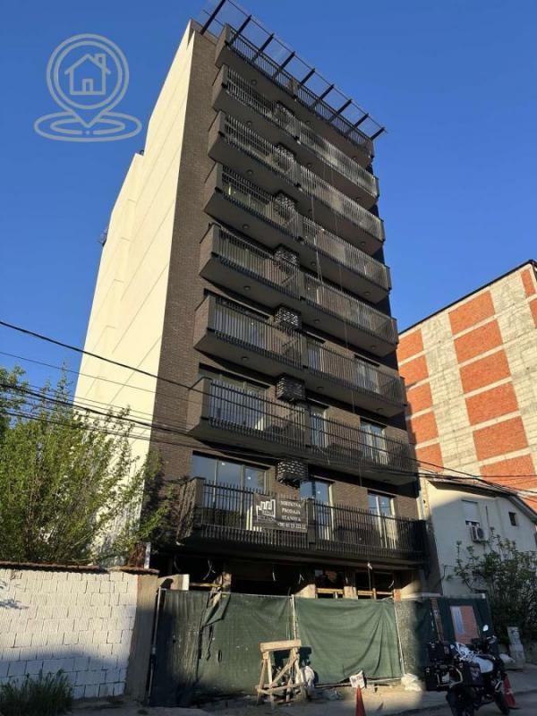 Stan na prodaju u Beogradu, Cvetkova pijaca, dvoiposoban, 60m2, cena 165000 evra