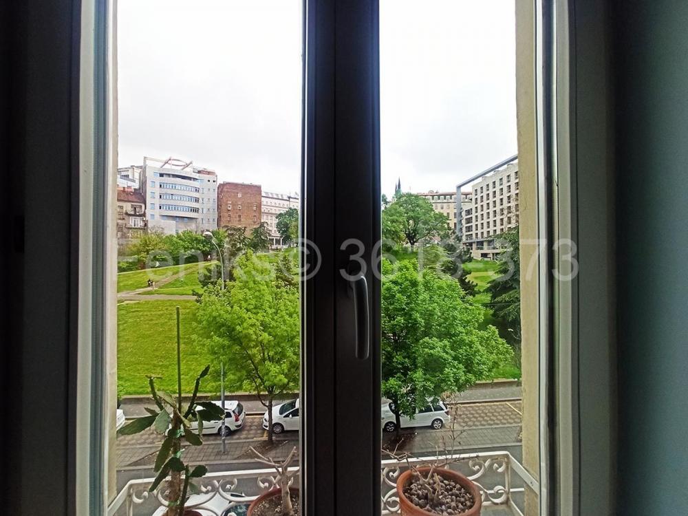 Stan na prodaju u Beogradu, Beograd (centar), trosoban, 66m2, cena 295000 evra