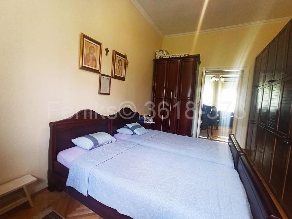 Stan na prodaju u Beogradu, Beograd (centar), trosoban, 66m2, cena 295000 evra