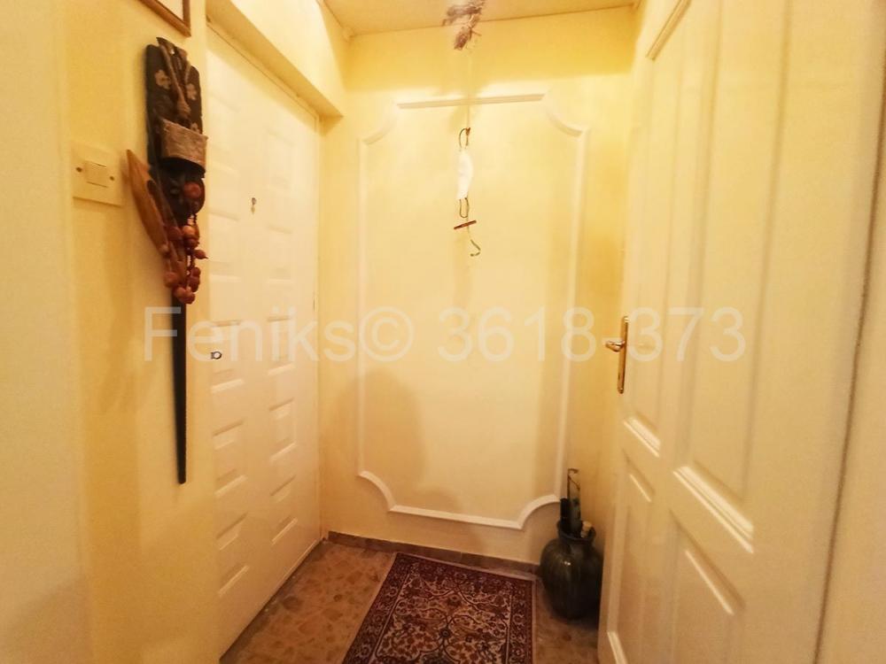 Stan na prodaju u Beogradu, Beograd (centar), trosoban, 66m2, cena 295000 evra