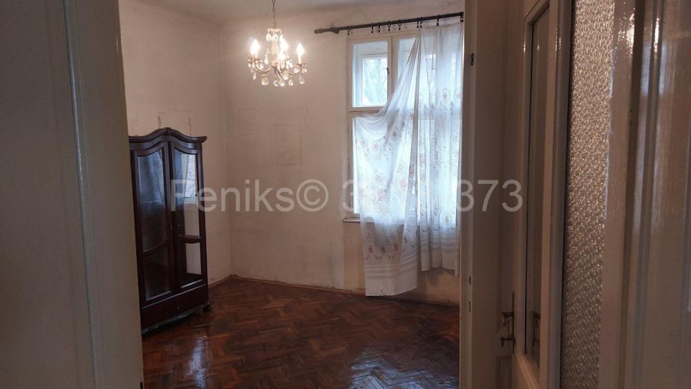 Stan na prodaju u Beogradu, Vračar (Hram), cetvorosoban, 99m2, cena 350000 evra