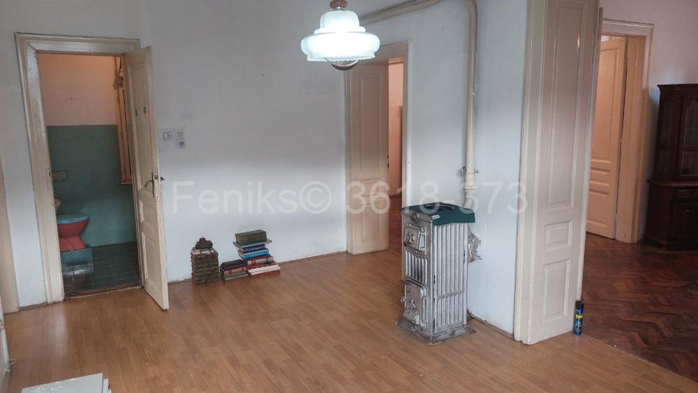Stan na prodaju u Beogradu, Vračar (Hram), cetvorosoban, 99m2, cena 350000 evra