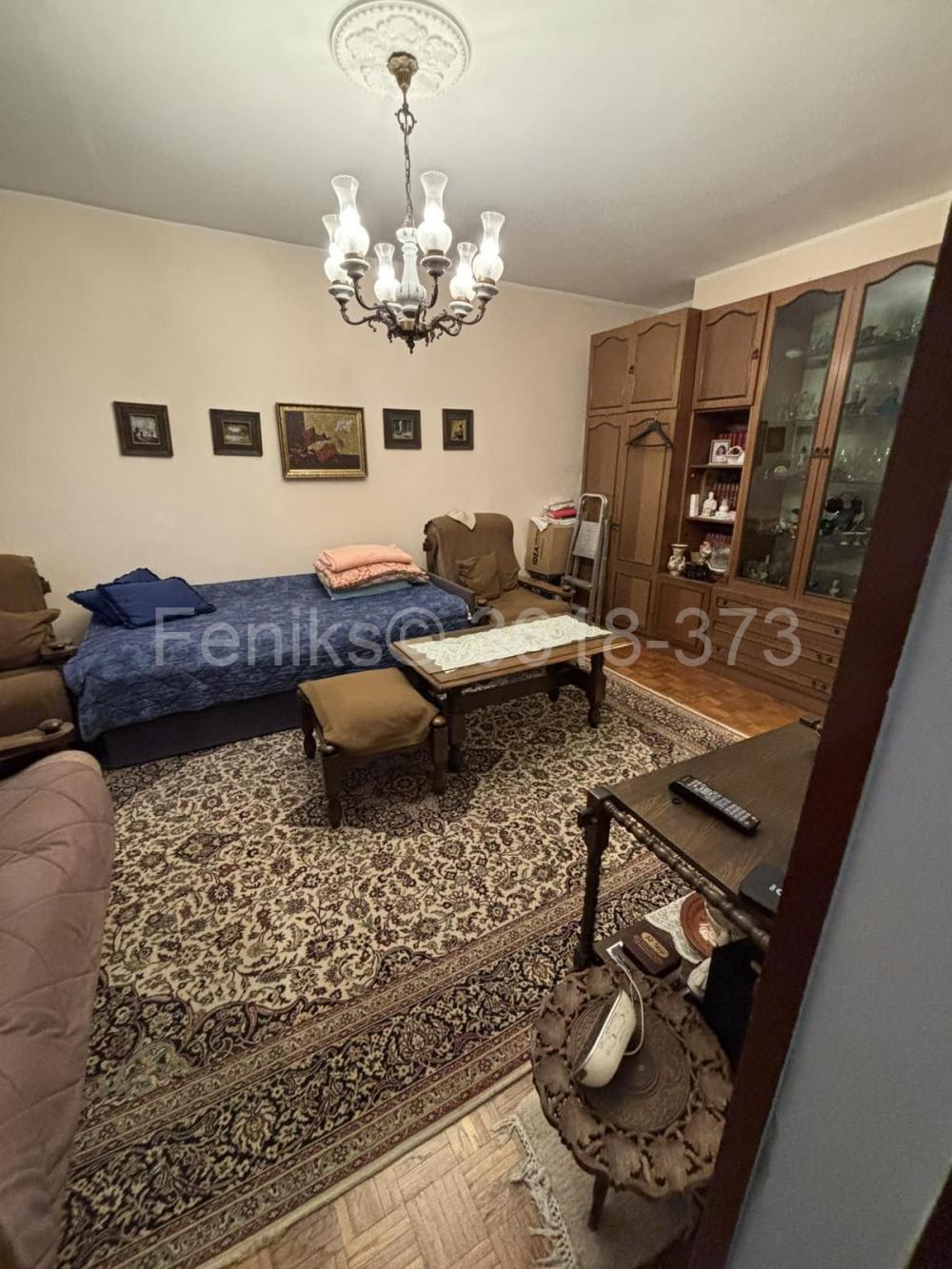 Stan na prodaju u Beogradu, Novi Beograd blok 31 (Merkator), dvoiposoban, 71m2, cena 220000 evra