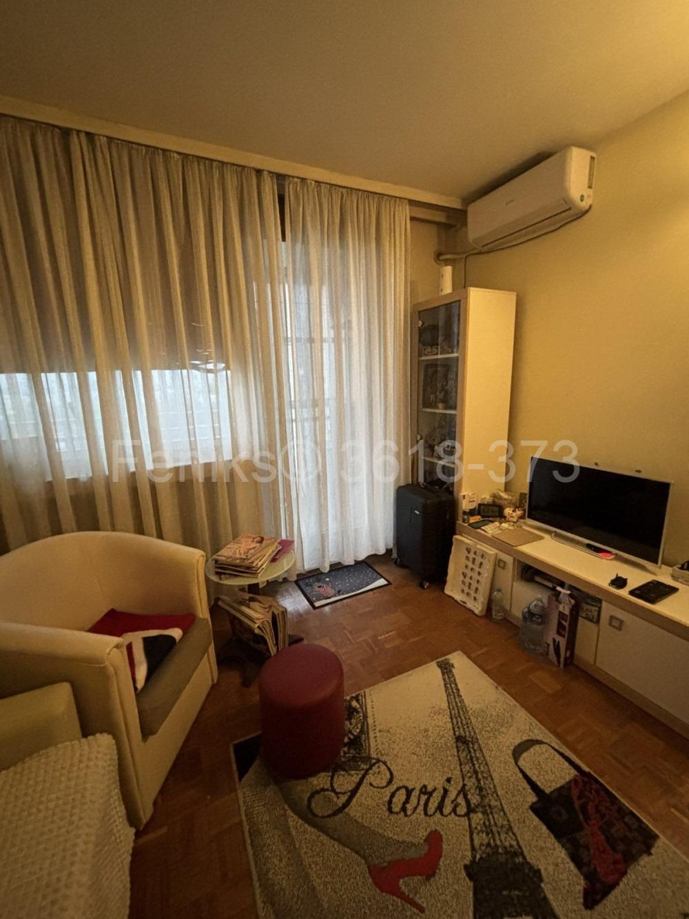 Stan na prodaju u Beogradu, Novi Beograd blok 31 (Merkator), dvoiposoban, 71m2, cena 220000 evra