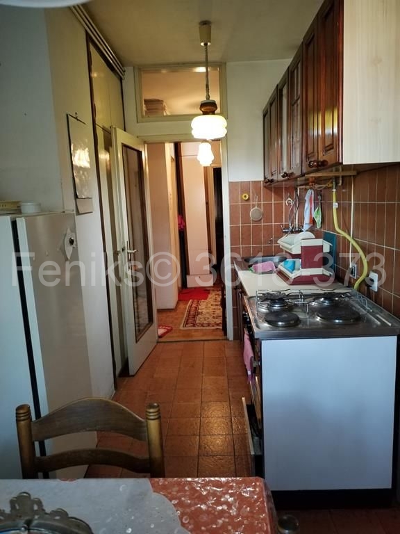 Stan na prodaju u Beogradu, Banovo brdo, trosoban, 81m2, cena 259000 evra