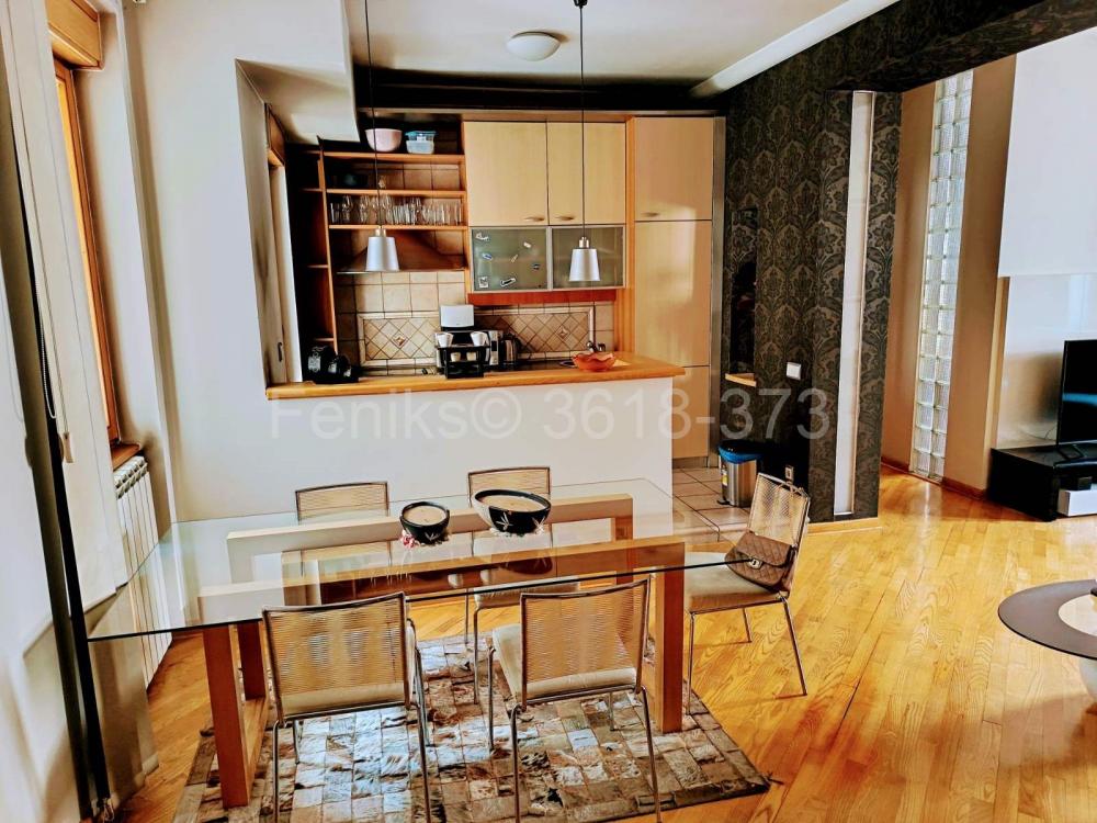 Stan na prodaju u Beogradu, Gornji Dorćol, trosoban, 90m2, cena 450000 evra