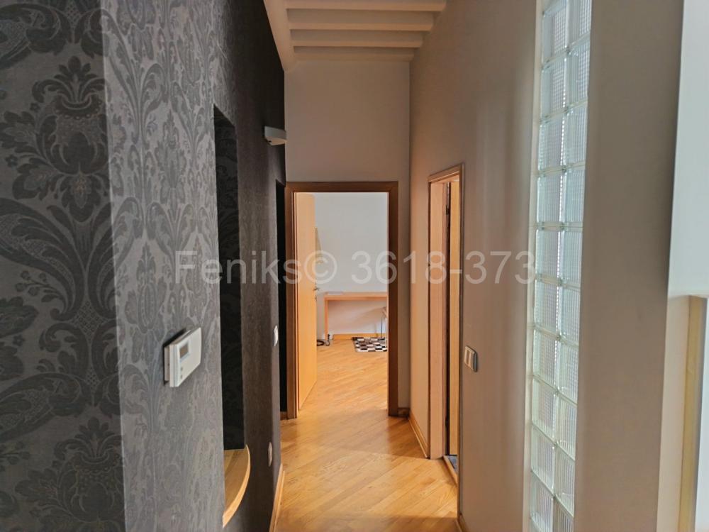 Stan na prodaju u Beogradu, Gornji Dorćol, trosoban, 90m2, cena 450000 evra